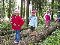 100 0295 : Hausen, Kindergarten, Waldtag