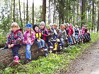 100 0297 : Hausen, Kindergarten, Waldtag