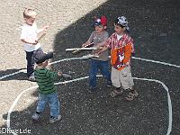 20110529-IMG 6153 : 2011, Kindergartenfest, Kita, Ritter, Ritterspiele